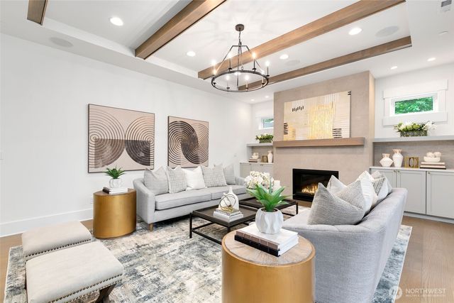 4526 89th Avenue SE, Mercer Island, WA 98040