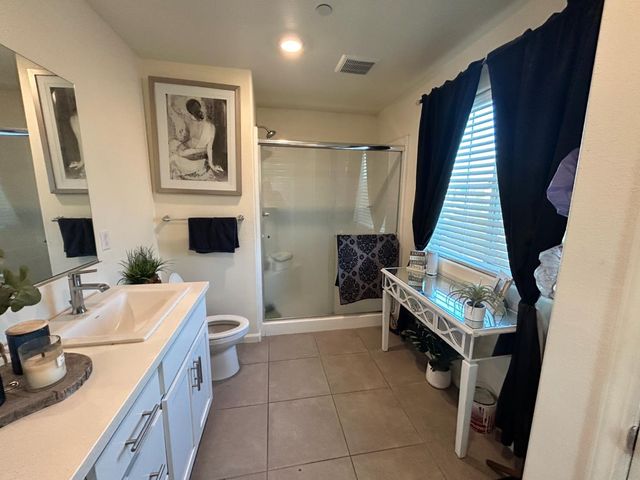 733 Newton Ct, Merced, CA 95348
