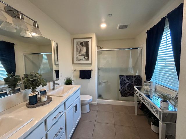 733 Newton Ct, Merced, CA 95348