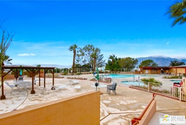 69652 Parkside Drive, Desert Hot Springs, CA 92241