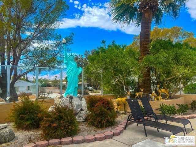 69652 Parkside Drive, Desert Hot Springs, CA 92241