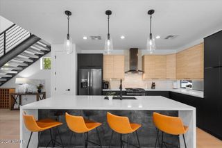 220 W Monterosa Street, Phoenix, AZ 85013