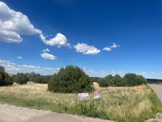 40 Rohrer Place, Tijeras, NM 87059