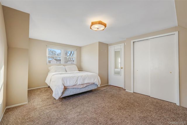 204 Maeder Avenue, North Merrick, NY 11566