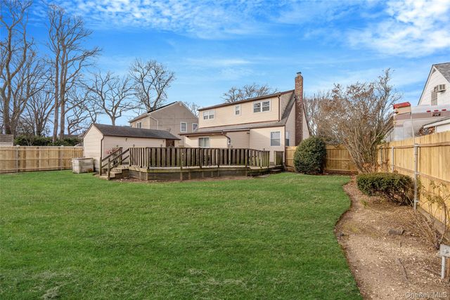 204 Maeder Avenue, North Merrick, NY 11566