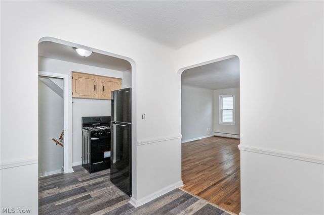25370 Drakefield Avenue, Euclid, OH 44132