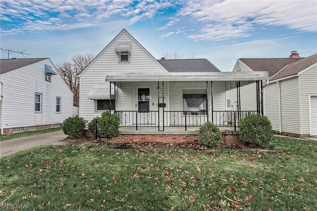 25370 Drakefield Avenue, Euclid, OH 44132