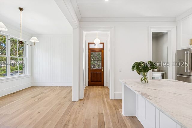 13 Magnolia Ln, Richmond Hill, GA 31324