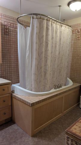 420 Melody Lane, Verona, WI 53593