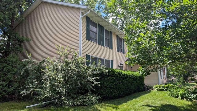 420 Melody Lane, Verona, WI 53593