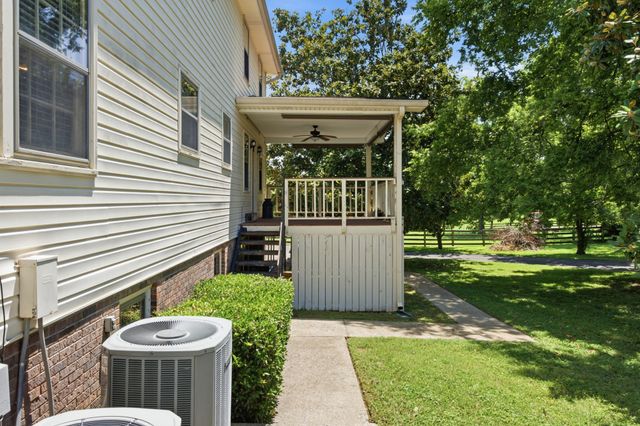 1322 Springfield Hwy, Goodlettsville, TN 37072