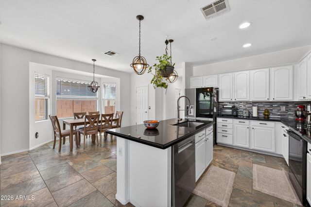 21538 E SADDLE Court, Queen Creek, AZ 85142