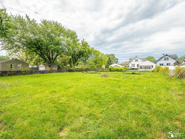 6657 Westpoint Street, Taylor, MI 48180