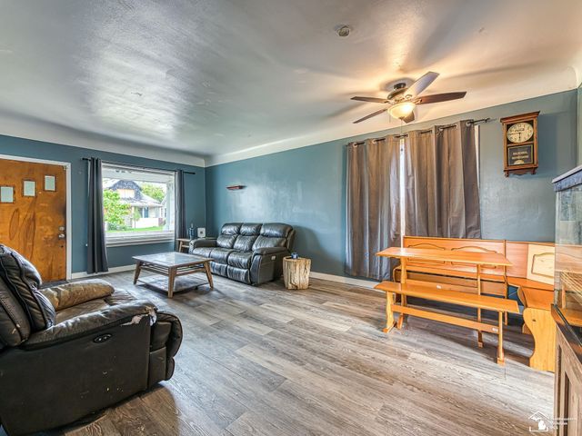 6657 Westpoint Street, Taylor, MI 48180