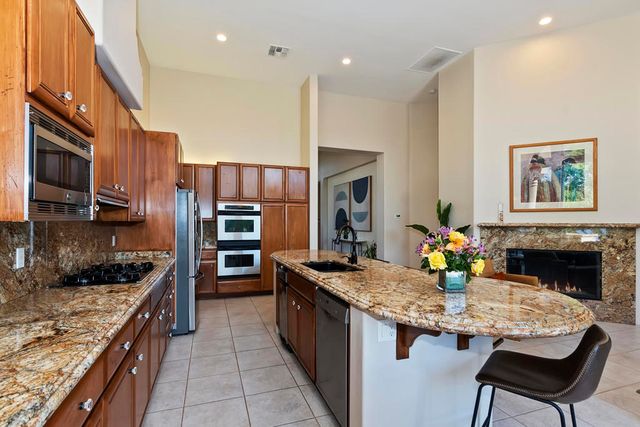 48245 Vista Calico, La Quinta, CA 92253