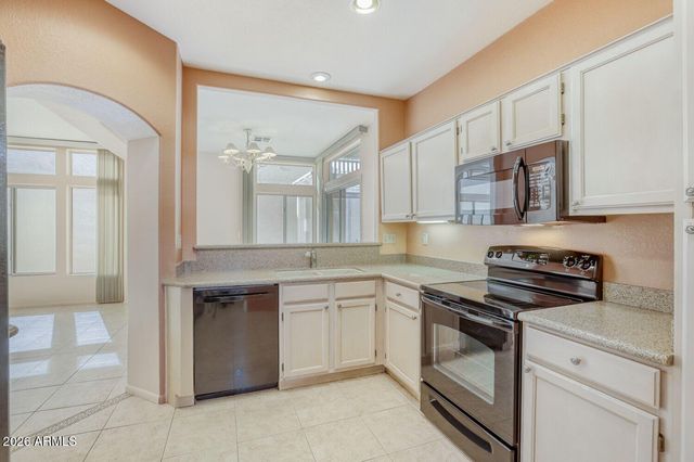 19926 N GREENVIEW Drive, Sun City West, AZ 85375