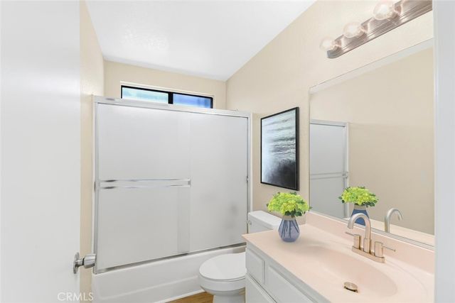 554 E Jackman Street, Lancaster, CA 93535