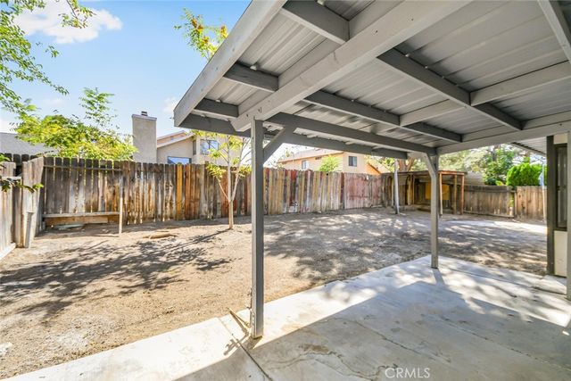 554 E Jackman Street, Lancaster, CA 93535