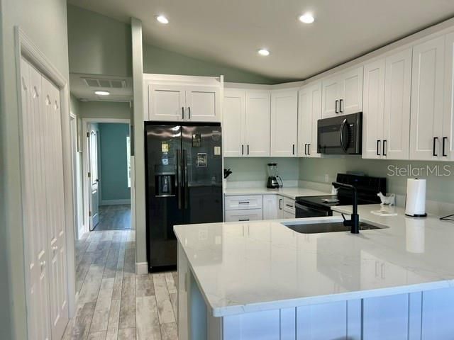 1025 LAKE AVOCA PLACE, Tarpon Springs, FL 34689