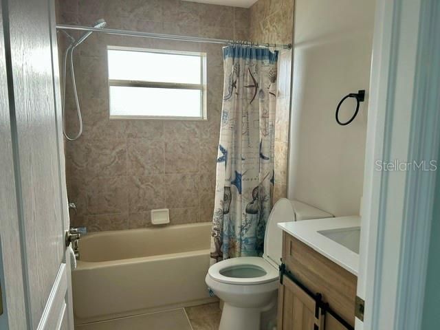 1025 LAKE AVOCA PLACE, Tarpon Springs, FL 34689