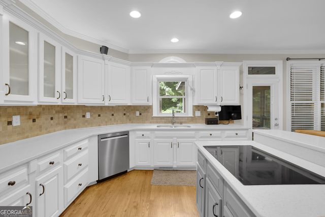 4294 Balmoral Glen Drive, Norcross, GA 30092