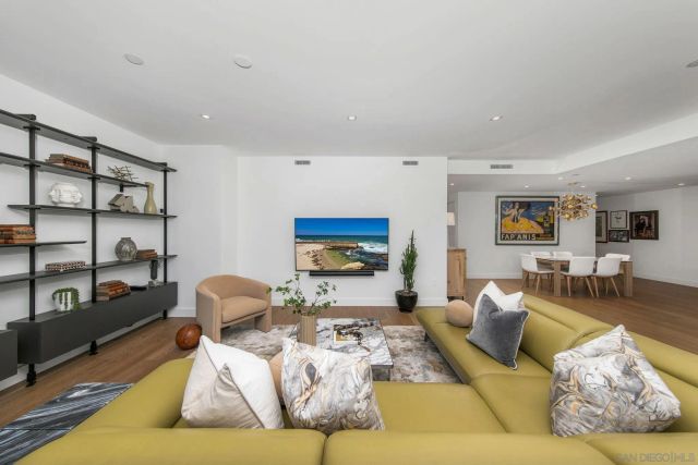 2855 5Th 202, San Diego, CA 92103