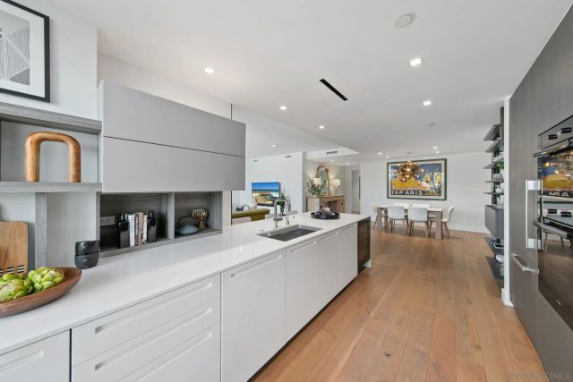 2855 5Th 202, San Diego, CA 92103