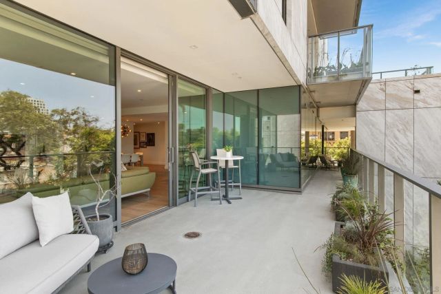2855 5Th 202, San Diego, CA 92103