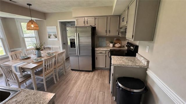 2052 Manassas RN, Virginia Beach, VA 23464