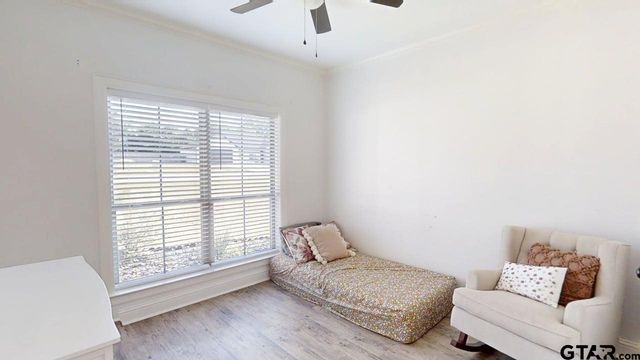 19331 Cedarpark Pl., Lindale, TX 75771