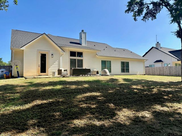 19331 Cedarpark Pl., Lindale, TX 75771