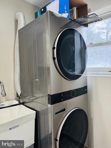 132 NORWOOD AVE, Browns Mills, NJ 08015