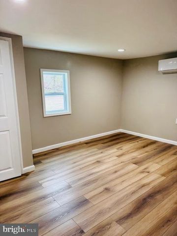 132 NORWOOD AVE, Browns Mills, NJ 08015