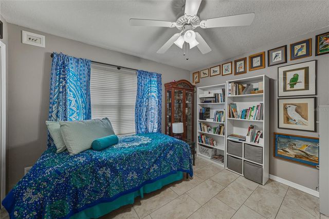 5240 NEW BRITTANY LANE, Zephyrhills, FL 33541