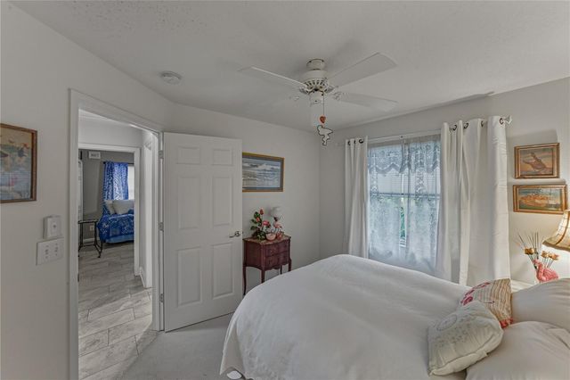 5240 NEW BRITTANY LANE, Zephyrhills, FL 33541