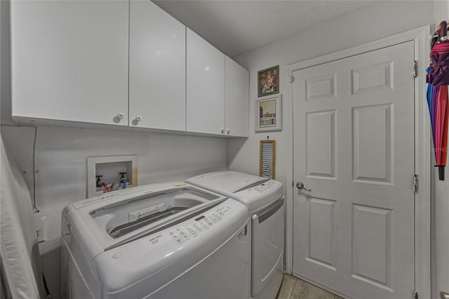 5240 NEW BRITTANY LANE, Zephyrhills, FL 33541