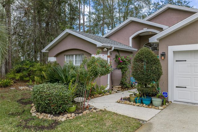 5240 NEW BRITTANY LANE, Zephyrhills, FL 33541