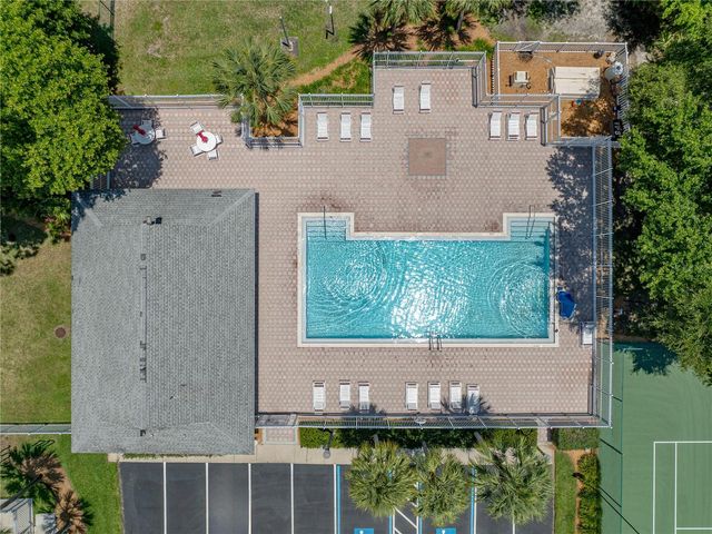 5240 NEW BRITTANY LANE, Zephyrhills, FL 33541