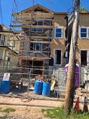 14 Cliff St, Newark City, NJ 07106