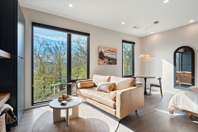 500 Merritt Ave Apt 208, Nashville, TN 37203