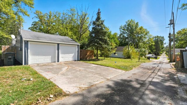 5108 Hoagland Avenue, Fort Wayne, IN 46807