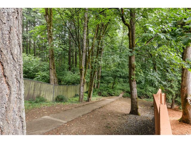 9986 Se GIA Ct, Happy Valley, OR 97086