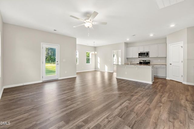 140 Muscovy Drive, Four Oaks, NC 27524