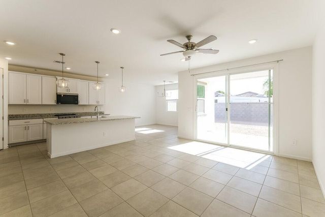 5319 S 244th Avenue, Buckeye, AZ 85326