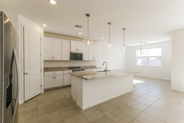 5319 S 244th Avenue, Buckeye, AZ 85326