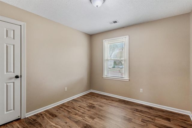 1964 PRESTWICK DR, Germantown, TN 38139