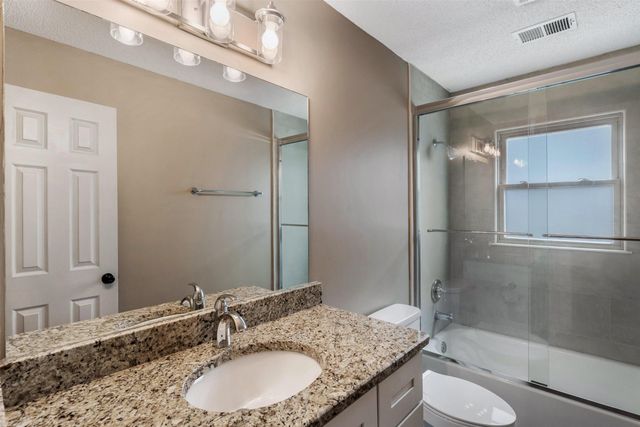 1964 PRESTWICK DR, Germantown, TN 38139