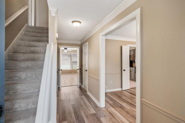 1964 PRESTWICK DR, Germantown, TN 38139