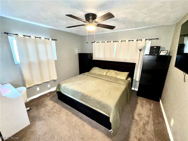 2302 Clyde Street, Poland, OH 44514