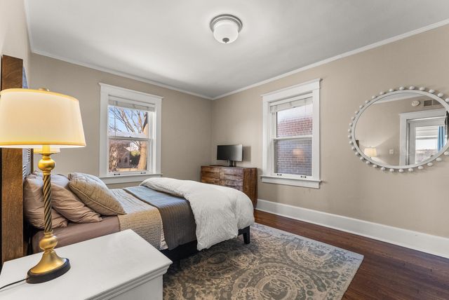 1116 Poplar Ave Apt 3, Memphis, TN 38105